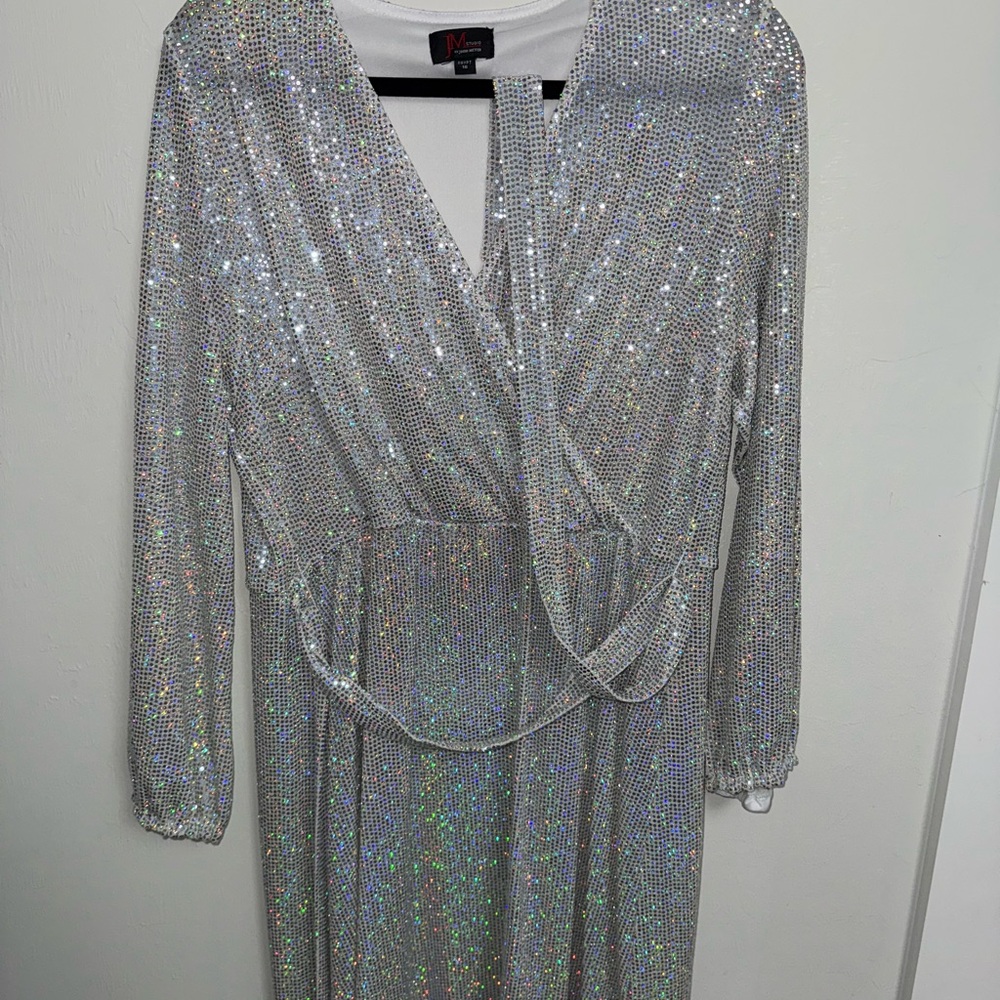Vince Camuto Glittering Silver Long Sleeve Dress